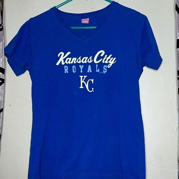 Soft as a grape Kansas City Royals short sleeve, V-neck top size medium - Picture 1 of 5